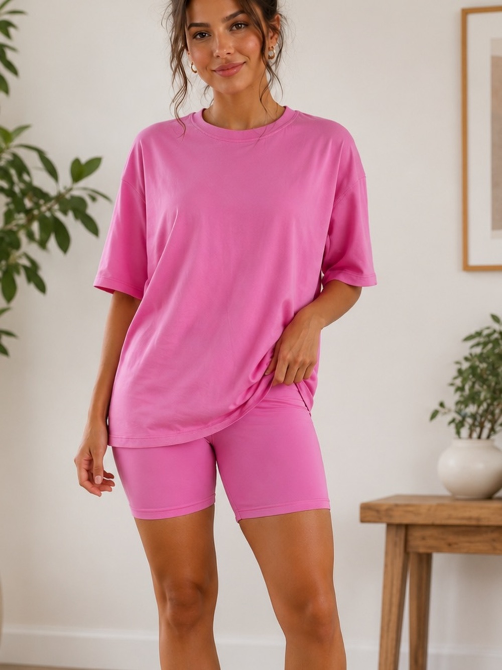 Zenana Outfitters Bright Pink Crew Neck Tee NWT SET with shorts Size small